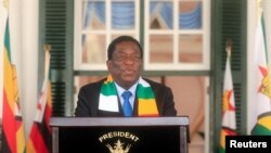 VaEmmerson Mnangagwa 