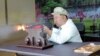 ຜູ້ນໍາເກົາຫຼີເໜືອ ທ່ານກິມ ຈົງ ອຶນ ໃຫ້ຄໍາແນະນໍາພາກສະໜາມຢູ່ທີ່ໂຮງງານຜະລິດອາວຸດທີ່ສໍາຄັນ ໃນພາບທີ່ເຜີຍແຜ່ໂດຍອົງການຂ່າວສູນກາງຂອງທາງການເກົາຫຼີເໜືອ ໃນວັນທີ 6 ສິງຫາ 2023.
