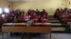 FILE: Abantwana besikolo bayafunda eZimbabwe