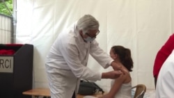 Vaccination obligatoire des agents de santé en France: il vaut mieux "convaincre et non contraindre"
