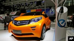 Một mẫu xe điện rẻ của Trung Quốc