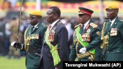 FILE: President Emmerson Mnangagwa and his deputy, Constantino Chiwenga at an inauguration event in Harare.